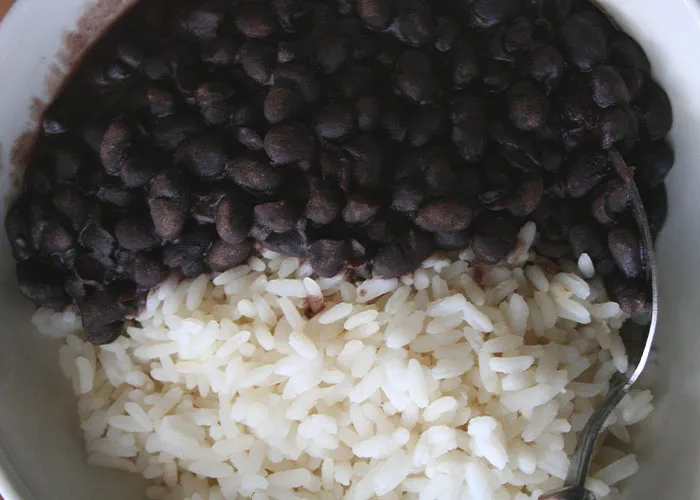 “Foil Over Your Windows”: 30 Of The Best ‘Poor People’ Life Hacks