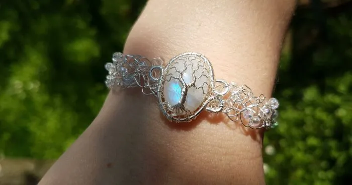 I Crocheted With Wire To Make This Elven Bracelet (5 Pics)