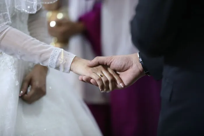 “Our Friendship Was Only Worth 25 Dollars”: 35 People Who Cut Ties With Their Friends
