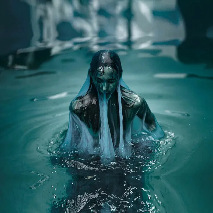 ITAP Of A Girl Wearing Silk In An Above Ground Swimming Pool
