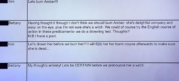 The Time Johnny's Disturbing Messages About Amber Were Displayed