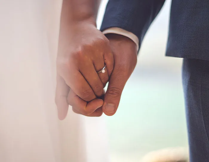 People Who Had A Deal To Get Married To Their Friends If They Were Single By 30 Share What Happened
