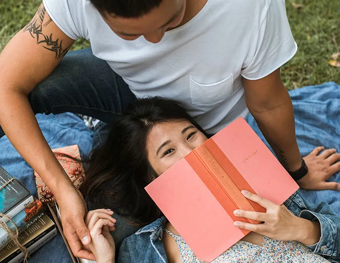 People Who Had A Deal To Get Married To Their Friends If They Were Single By 30 Share What Happened