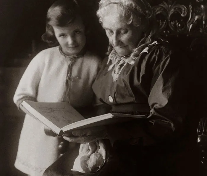 “That Was Gutsy”: 30 Old People Share What Life Was Like For Their Grandparents