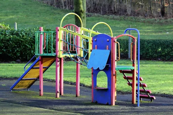 People Share 28 Of The Most Sadistic Things They Did As Children