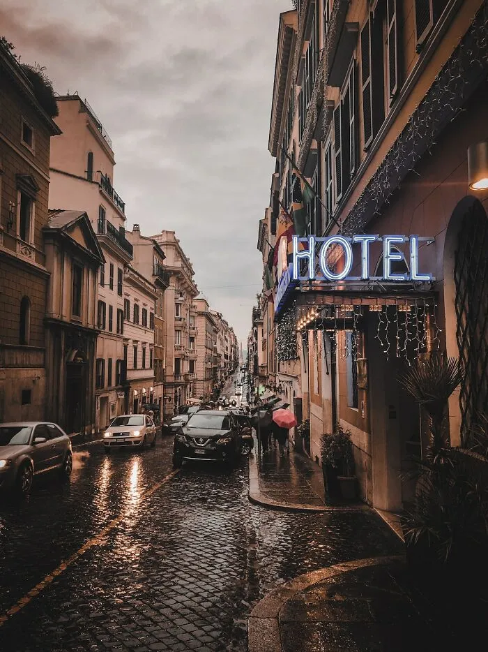 Someone Asked “What Is The Dumbest Travel Mistake You’ve Made?”, 30 Folks Delivered