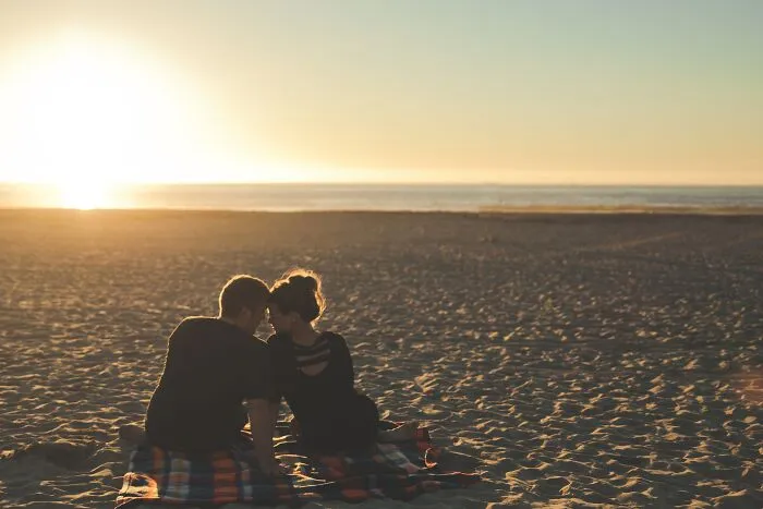 Somebody Asks “What Happened To The Lonely Guy In Your High School Class?” And 27 Folks Answer