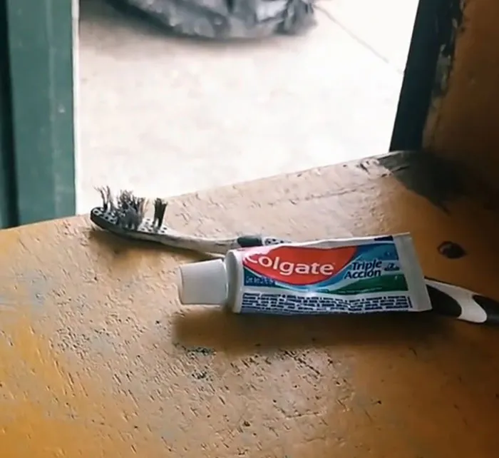50 Objetos tan destrozados que deberían estar hace tiempo en la basura