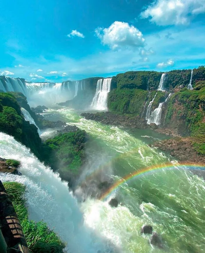 Las cataratas de Iguazú, compartidas por Brasil y Argentina