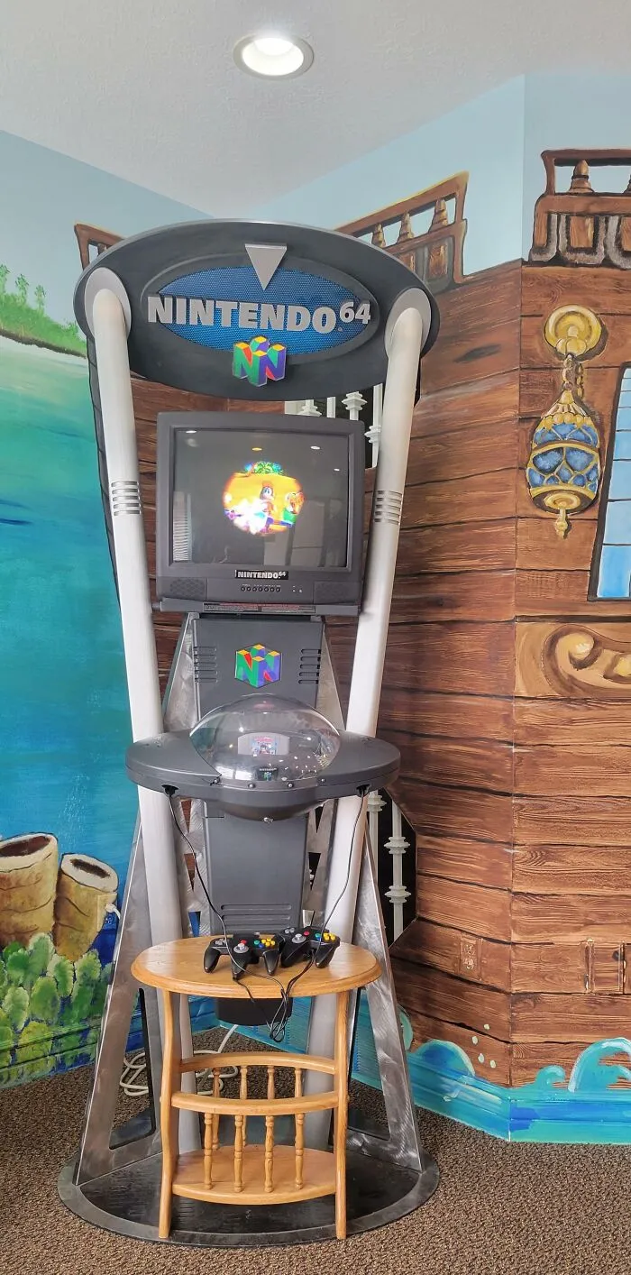 Local Dentist Has Old School N64 Display For Waiting Room