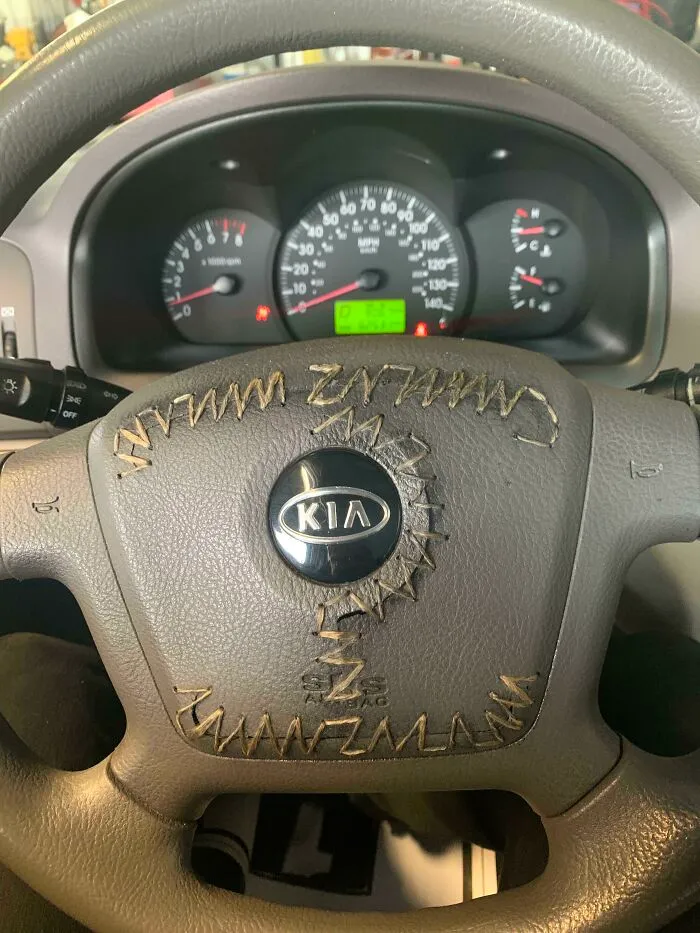 Este coche vino por una inspección de seguridad