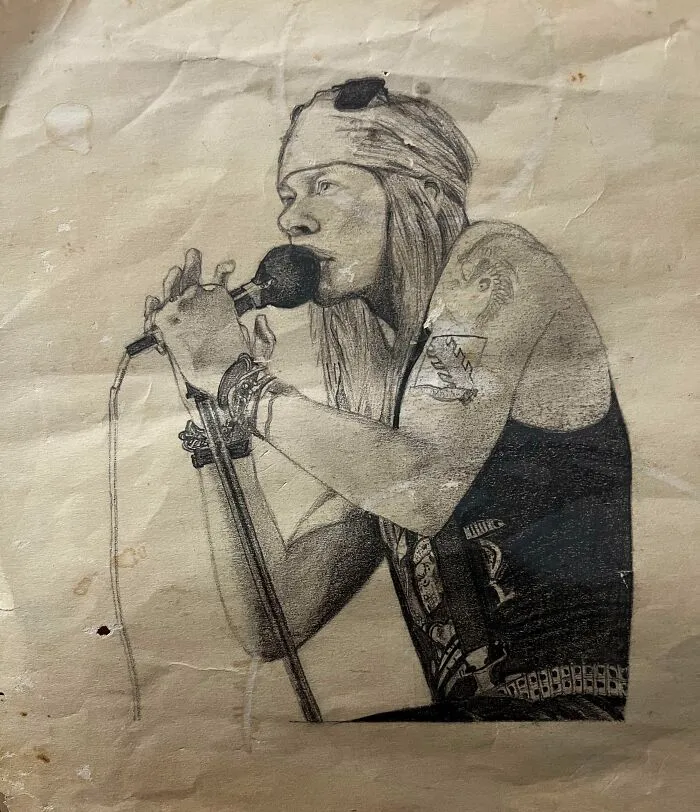 Encontré un dibujo que hizo mi madre en el instituto