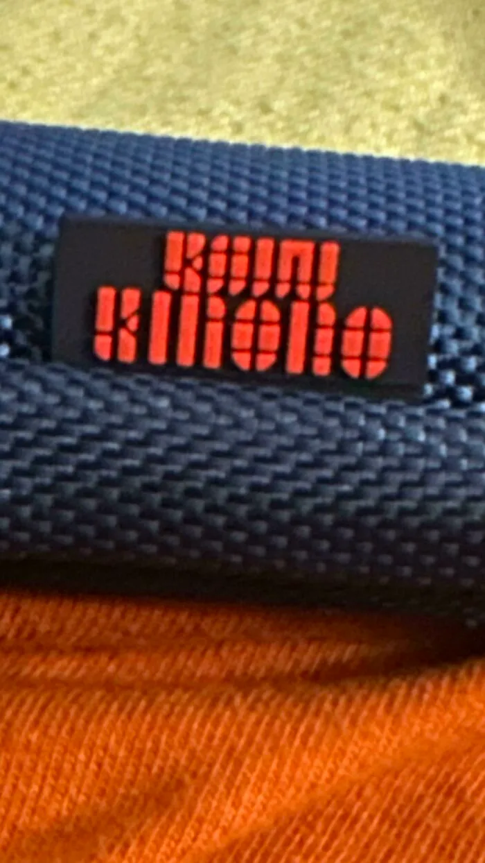 My Stylus Pen And Case Have This Weird Font For The Name And I Can’t Figure Out What It Says Anymore