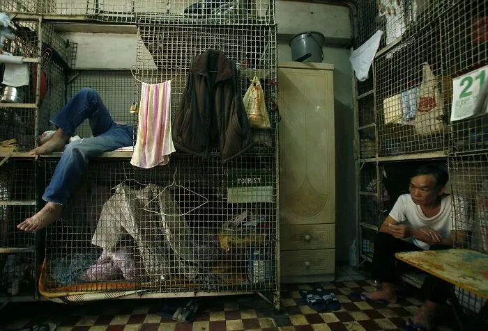Así viven miles en Hong Kong