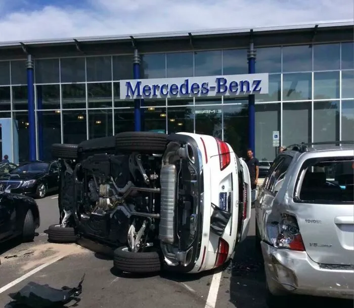 Driver Crashes Mercedes Just Six Seconds Into Test Drive