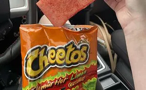 50 Times People Sat To Eat Only To Get Their Appetite Ruined By Weird And Gross Discoveries