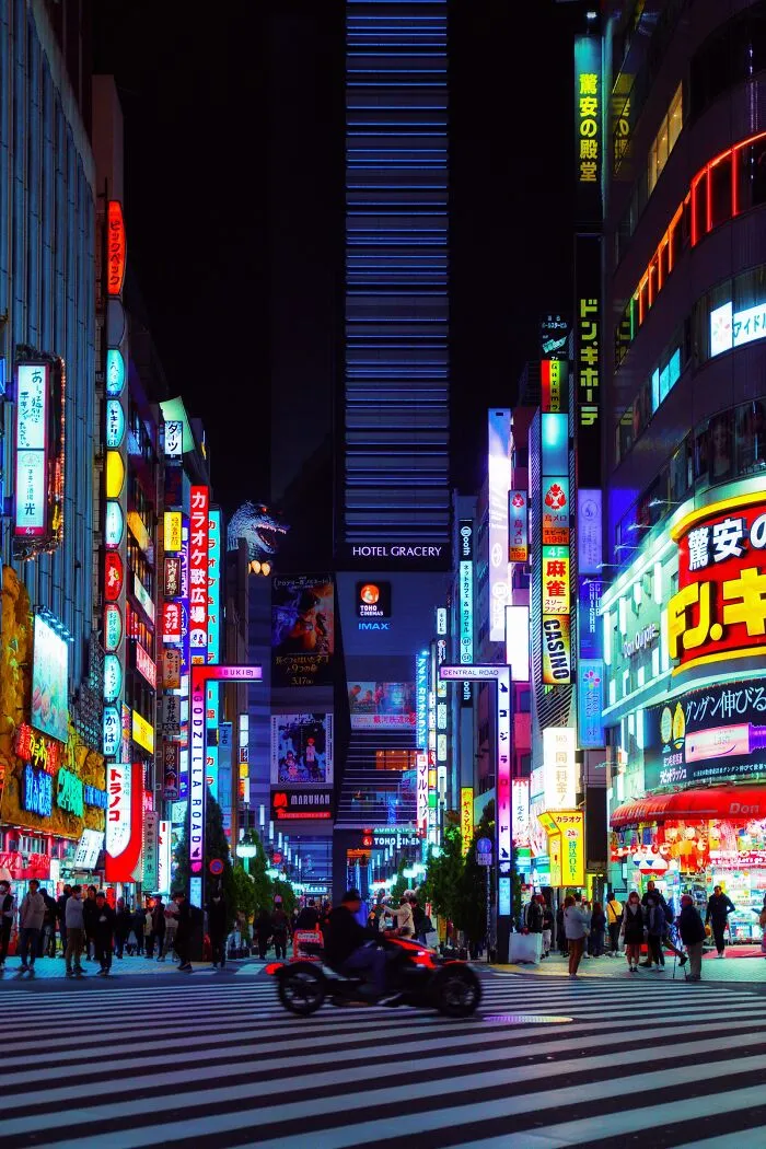 “For Tomorrow”: I Returned To Japan After The Pandemic, Here’s What I Saw (23 Pics)
