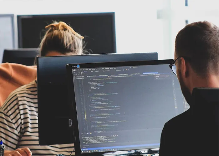 "I'm Officially Old": 30 Times Younger Coworkers Made These People Feel Old