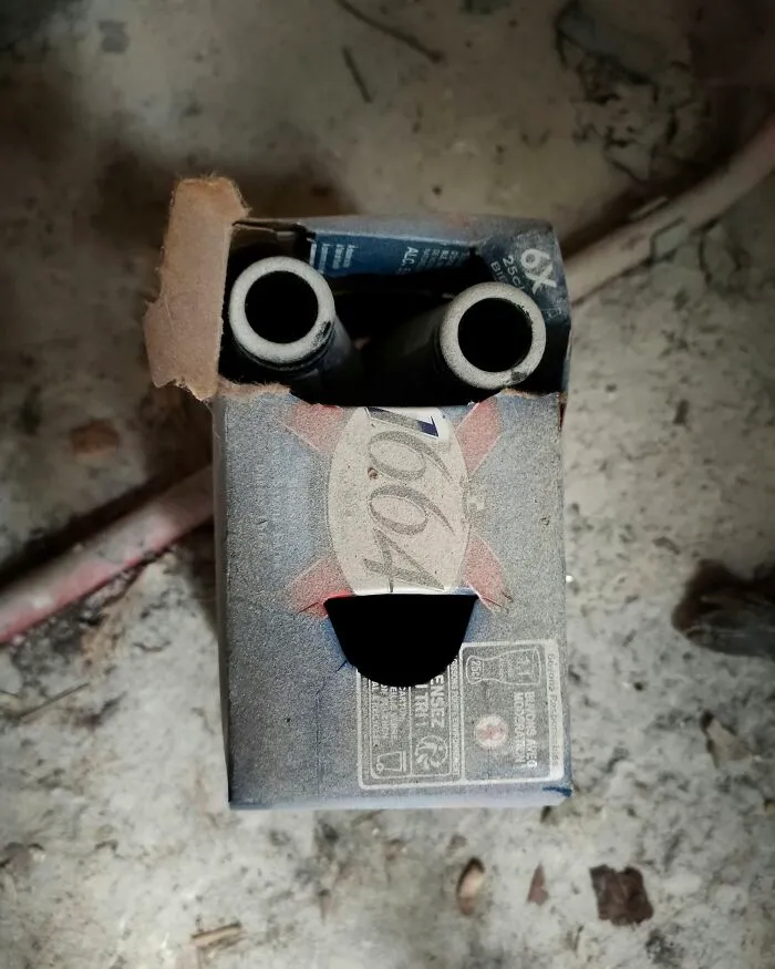 An image of an object that looks like it's smiling