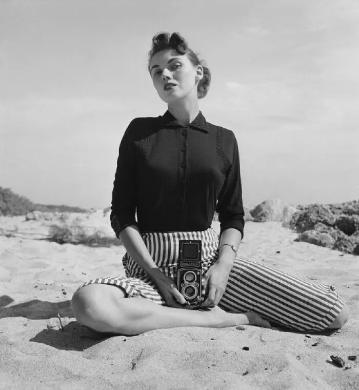 Bunny Yeager · Autorretrato