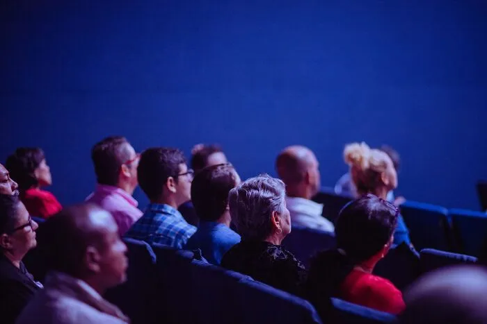 Somebody Asks “What Happened To The Lonely Guy In Your High School Class?” And 27 Folks Answer