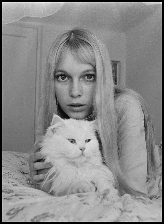 Mia Farrow en 1964 aprox.
