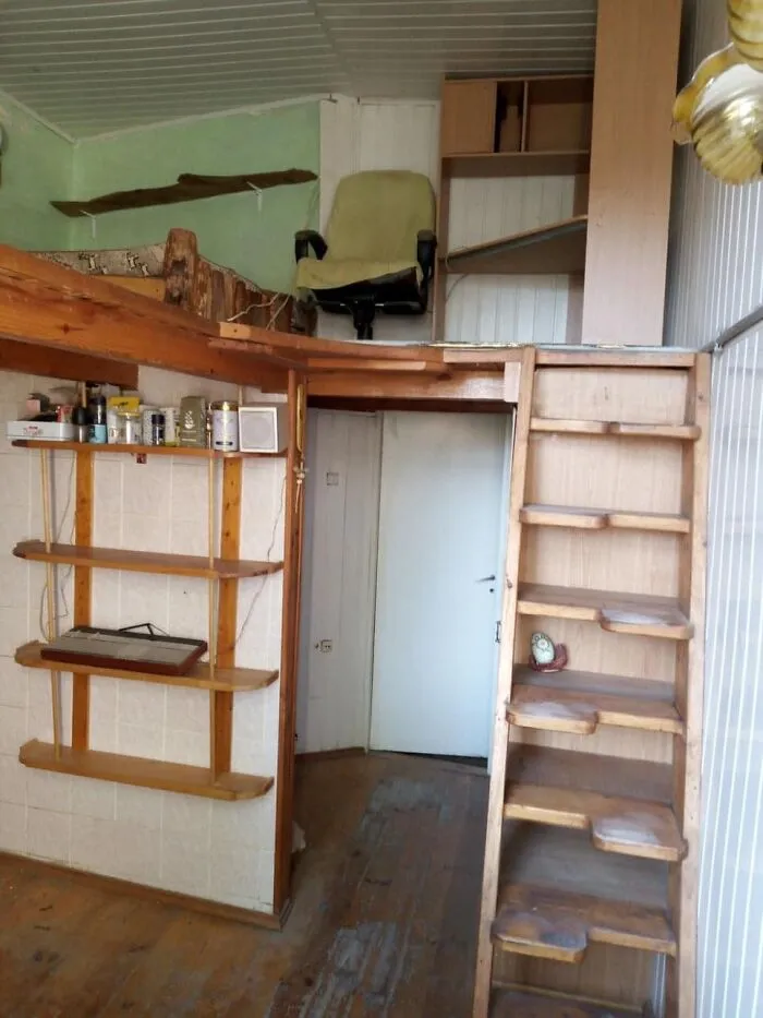 30 Of The Wildest Real Estate Listings That Someone Is Actually Trying To Sell