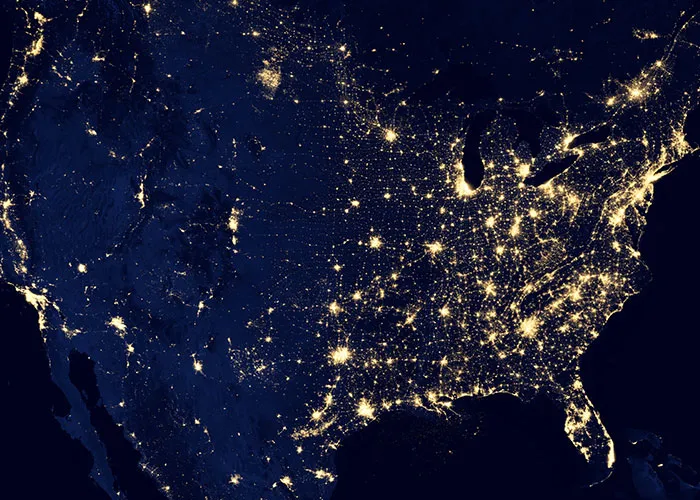 Americans Recommend Foreign Visitors Avoid These 45 Things When They're Traveling The Country