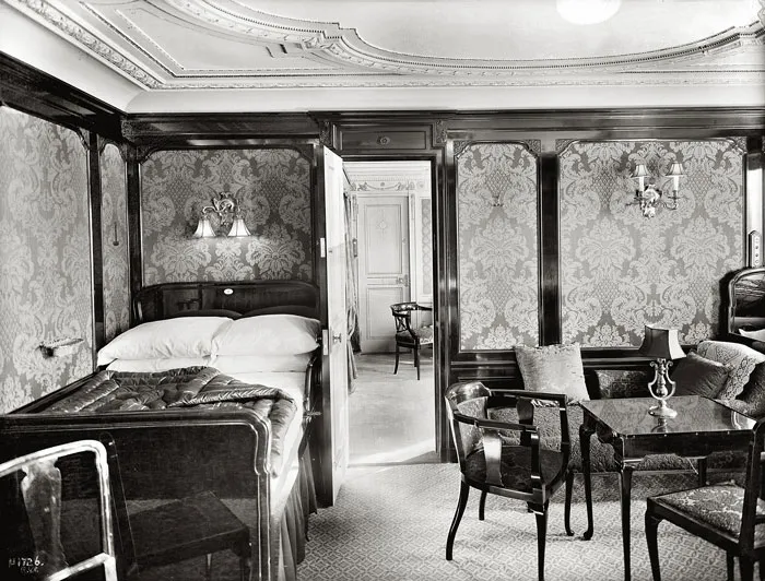 Titanic's First Class stateroom B-60