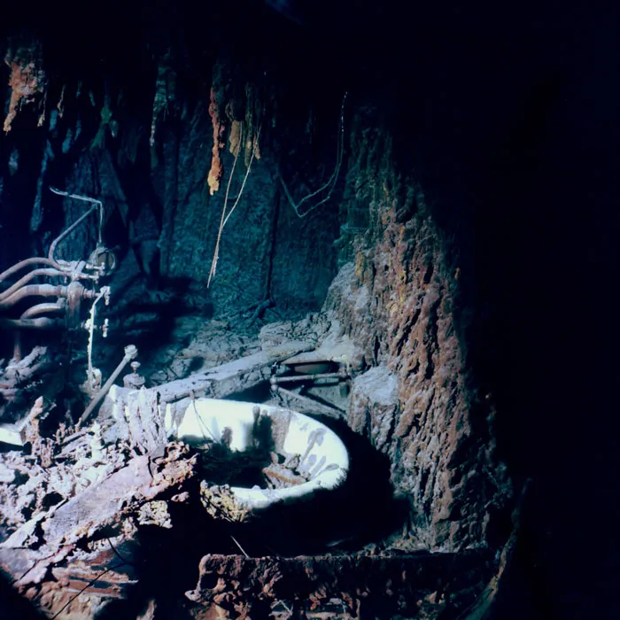 Captain Smith's bathroom wreck in June 2004