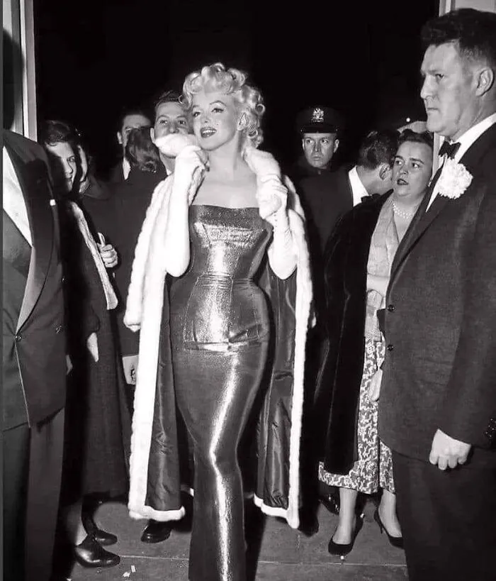 Marilyn Monroe en el estreno de "La gata sobre el tejado de zinc", 1955