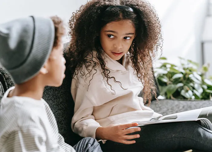 “I Will Never Ruin It For Her”: 35 Secrets Daughters Refuse To Tell Their Parents