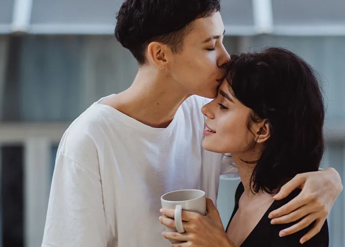 “I Will Never Ruin It For Her”: 35 Secrets Daughters Refuse To Tell Their Parents