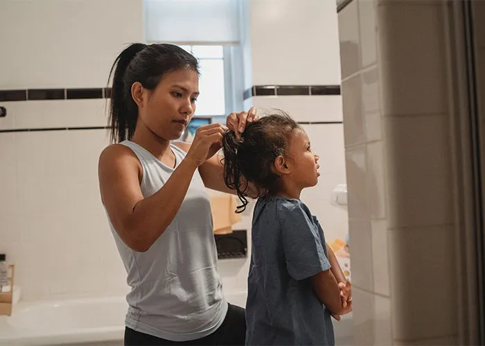 “I Will Never Ruin It For Her”: 35 Secrets Daughters Refuse To Tell Their Parents