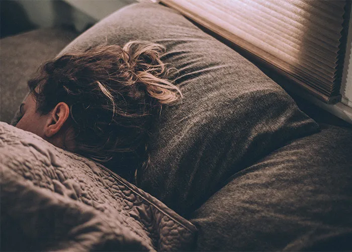 “I Will Never Ruin It For Her”: 35 Secrets Daughters Refuse To Tell Their Parents