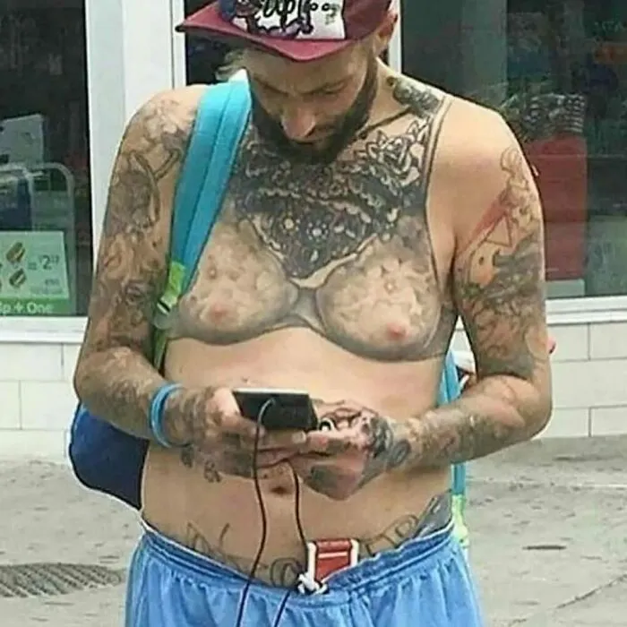 30 Personas que no se dan cuenta de lo horribles que son sus tatuajes (nuevas imágenes)