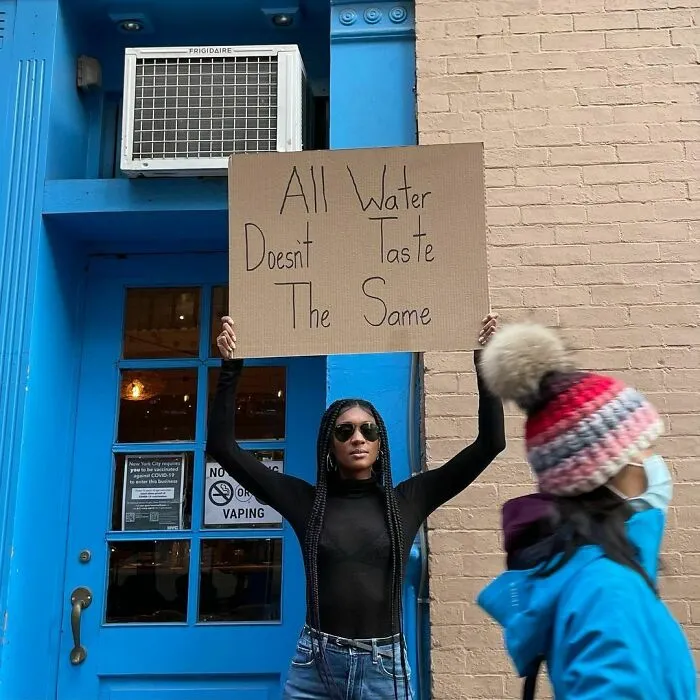 Woman Protests Annoying Everyday Things That Many Of Us Can Relate To (50 Pics)
