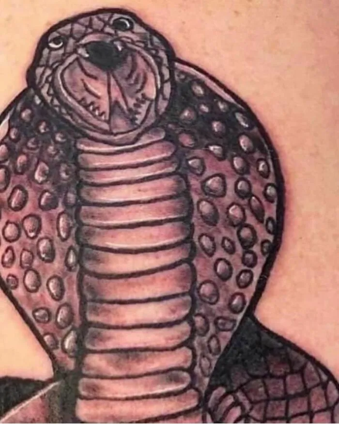 30 Personas que no se dan cuenta de lo horribles que son sus tatuajes (nuevas imágenes)