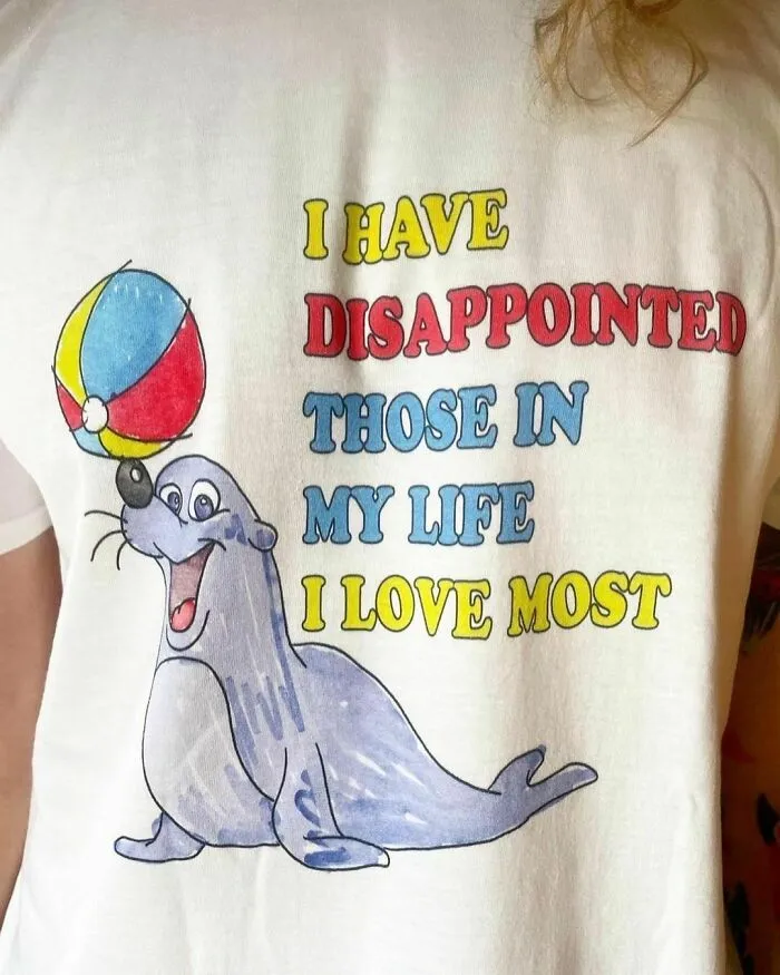 20 Camisetas extrañas y divertidas que había que compartir (nuevas fotos)