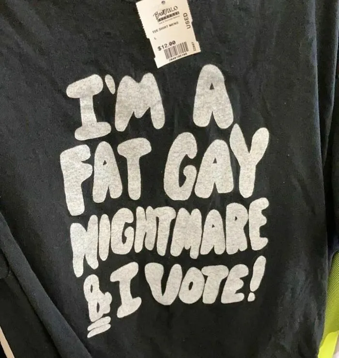 20 Camisetas extrañas y divertidas que había que compartir (nuevas fotos)