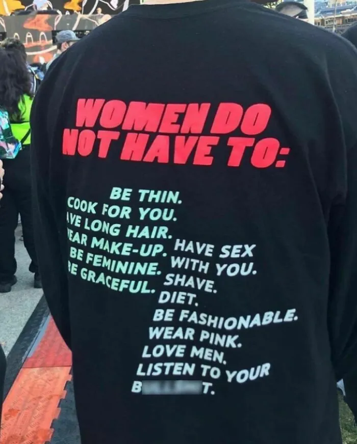 35 Times People Were So Surprised By A Shirt They Saw In Public, They Just Had To Document It (New Pics)