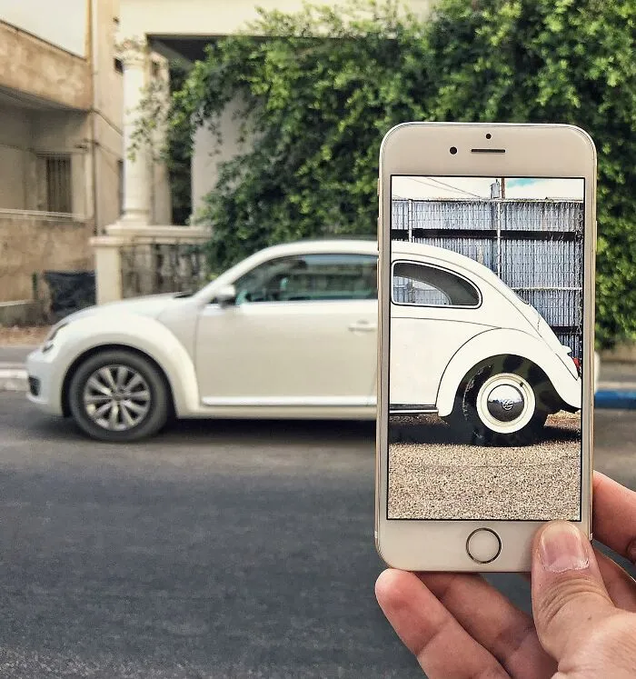I Combine Ordinary Objects With Pics On My Phone To Make Them Look Extraordinary (16 New Pics)