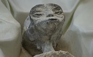 Millennium-Old 'Alien Corpses' Undergo Lab Tests: Mexican Doctors Claim Bodies Are Complete Skeletons