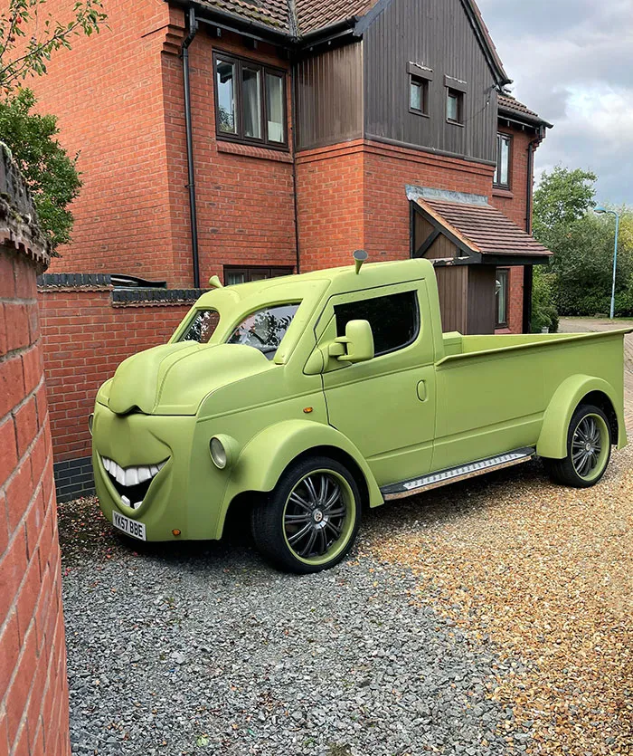 This Shrek Car