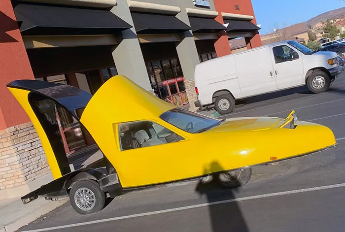 Coche-zapato de tacón
