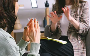 Internet Turns On Woman Who Refused To Swap Christmas Leave With Mom For No Reason