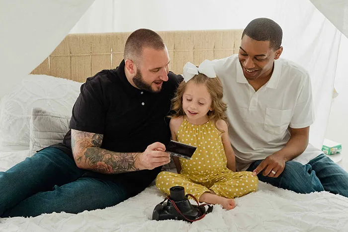 30 Kids That Experienced Growing Up In A Polyamorous Family Share What It Was Like