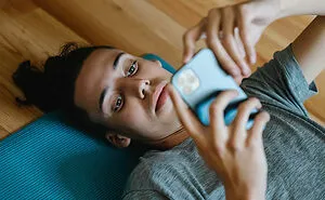 50 Things That Men Do That They Think Are Fine When In Reality They're Super Creepy
