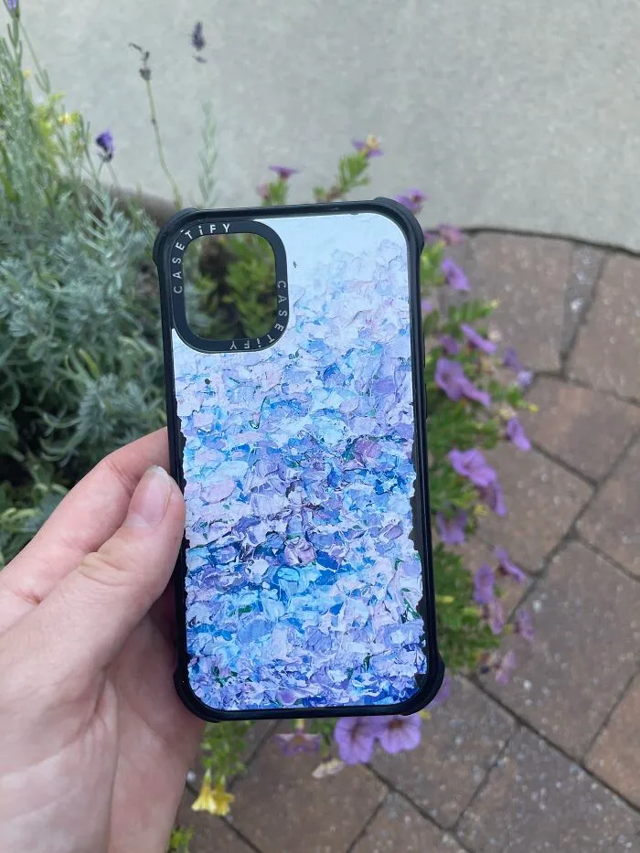My Phone Is Purple, So It Matches The Case Perfectly:)