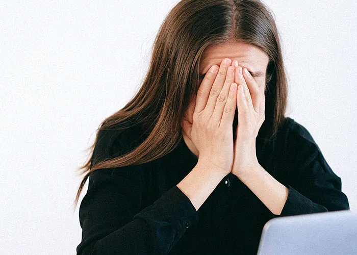 “I Went From 21 To 31 In 6 Months”: 45 Things That Inevitably Make People Look Older